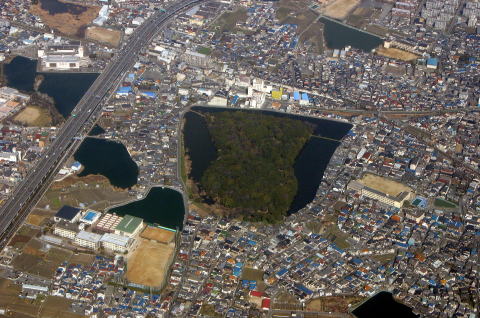 河内大塚山古墳